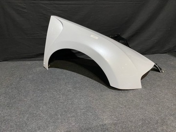 BUGATTI VEYRON В КОМПЛЕКТЕ ПЕРЕДНЯЯ ЧАСТЬ, КАПОТ, КРЫЛО