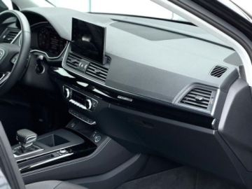 Audi Q5 II SUV Facelifting 2.0 40 TFSI MHEV 204KM 2022 Audi Q5 Kamera cofania , Tempomat , Matrix 2.0 Benzyna 204KM, zdjęcie 13