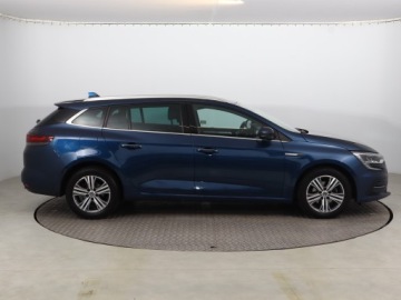 Renault Megane IV Grandtour Facelifting 1.3 TCe 140KM 2021 Renault Megane 1.3 TCe, Salon Polska, zdjęcie 5