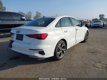 Audi A3 8Y 2023 Audi a3 Premium 40, 2023r., 2.0L 2.0 Benzyna 201KM, zdjęcie 2