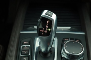 BMW X5 F15 SUV xDrive40e 313KM 2017 BMW X5 xDrive40e, Salon Polska, Serwis ASO, 4X4, zdjęcie 15