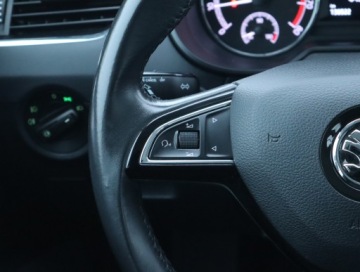 Skoda Octavia III Kombi Facelifting 1.5 TSI ACT 150KM 2019 Skoda Octavia 1.5 TSI, Salon Polska, DSG, Klima, zdjęcie 16