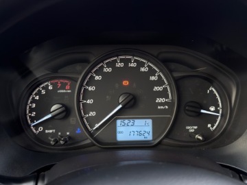 Toyota Yaris III Hatchback 5d Facelifting 2017 1.0 VVT-i 72KM 2020 TOYOTA YARIS 1.0 Life KRAJOWA BEZWYPADKOWA I WŁAŚCICIEL, zdjęcie 36