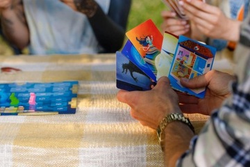 DIXIT Rebel Настольная игра для социальных ассоциаций.