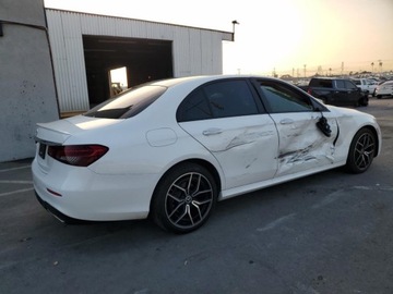 Mercedes Klasa E W214 2023 Mercedes-Benz Klasa E 350 2023 2.0l 2.0 Benzyna 255KM, zdjęcie 3