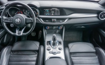 Alfa Romeo Stelvio SUV Facelifting 2.0 Turbo 280KM 2020 Alfa Romeo Stelvio Alfa Romeo Stelvio Veloce GWARANCJA do 2030 2.0 Benzyna, zdjęcie 38