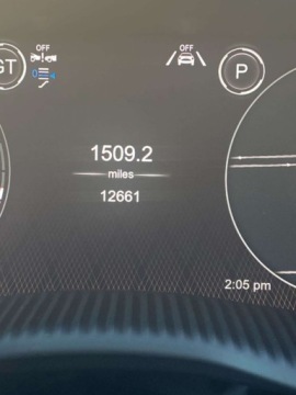 Aston Martin DBX 2022 Aston Martin DBX 2022 4.0l 4.0 Benzyna 542KM, zdjęcie 6