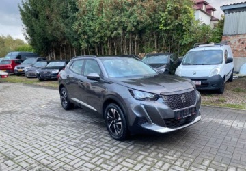 Peugeot 2008 II SUV 1.2 PureTech 100KM 2020 Peugeot 2008 PEUGEOT 2008 1.2 Benzyna 101KM, zdjęcie 2