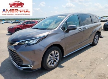 Toyota Sienna III 2022 Toyota Sienna XLE 2022 2.5l 2.5 Hybryda 245KM