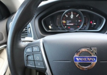 Volvo V40 II Cross Country 2.0 D2 DRIVE-E 120KM 2016 Volvo V40 D2 Drive-E Ocean Race 2016 Od RiA 2.0 Diesel 120KM, zdjęcie 9