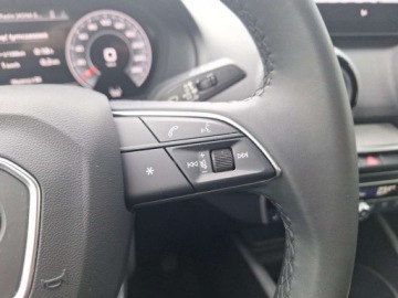 Audi Q2 SUV Facelifting 2.0 40 TFSI 190KM 2025 Audi Q2 FV, Audi Sound System, Pakiet Czern, Carplay, przygotowanie pod hak, zdjęcie 17