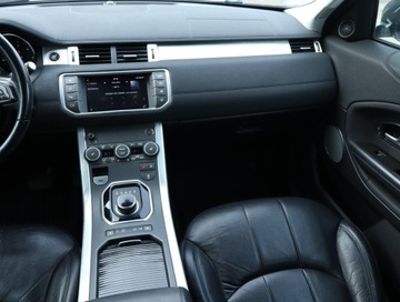 Land Rover Range Rover Evoque I SUV 5d Facelifting 2.0D TD4 150KM 2017 Land Rover Range Rover Evoque eD4, Salon Polska, zdjęcie 7