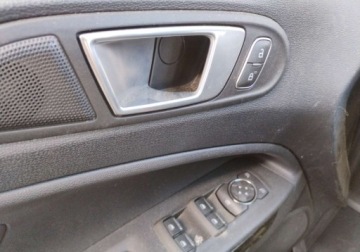 Ford Ecosport II 2022 Ford EcoSport 2022r, 1.0 Benzyna. Uszkodzony lewy przod. Poobijany. Jezdzi., zdjęcie 9