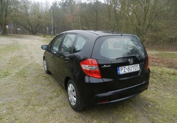 Honda Jazz III 1.4 i-VTEC 100KM 2012 Honda Jazz AUTOMAT 1,4 papiery SERWISY 1wlasciciel PO LIFT 1.3 Benzyna, zdjęcie 3