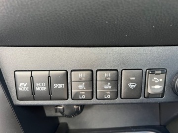 Toyota RAV4 IV MPV Facelifting 2.5 Hybrid 197KM 2017 Toyota RAV4 Toyota RAV 4 IV XENONYLEDYKamera cofania Bezwypadkowa 2.5, zdjęcie 21