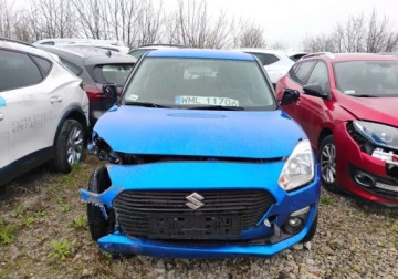 Suzuki Swift VI Hatchback 1.2 DualJet 90KM 2020 Suzuki Swift 2020r, SALON POLSKA. Uszkodzony prawy przod. Pali. 1.2 90KM, zdjęcie 14