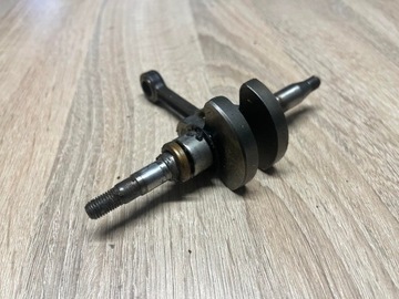 MCCULLOCH 836 AV ШАТУН КОЛЕНВАЛА