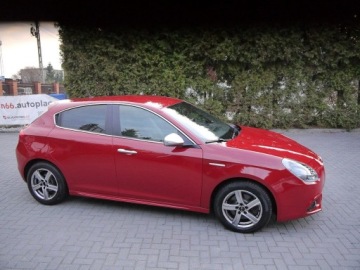 Alfa Romeo Giulietta Nuova II Hatchback 5d 2.0 JTD 16v 170KM 2011 Alfa Romeo Giulietta 1.6 Stan Idealny Gwarancja12m, zdjęcie 10