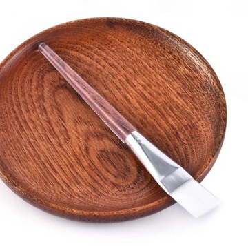 Плоская кисть для масок из водорослей и сывороточных кислот Prima Derma.