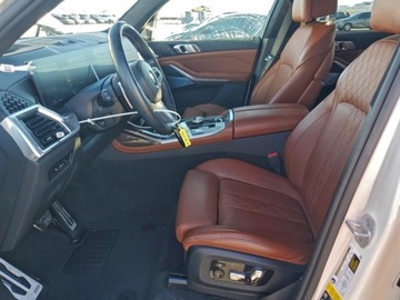 BMW X7 2024 BMW X7 M60i 2024 4.4 Benzyna 523KM, zdjęcie 7