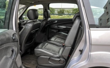 Ford S-Max I Van Facelifting 2.0 Duratorq TDCi DPF 140KM 2011 Ford S-Max 2,0TDCI Automat Lift Skory Bezwypadkowy 7-osobowy 2.0 Diesel, zdjęcie 7