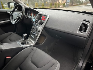 Volvo XC60 I SUV Facelifting 2.0 D4 DRIVE-E 181KM 2014 VOLVO XC60*2.0 D 181 KM*NAVI*BLIS*ACC*BI XENON*LED*VIRTUAL* NOWY ROZRZĄD*, zdjęcie 24