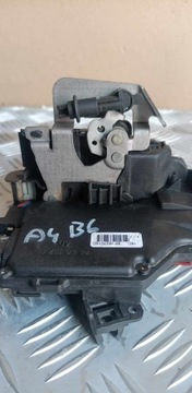 AUDI A4 B6 ZÁMEK DVEŘE PRAVÝ PŘEDNÍ 8E1837016C
