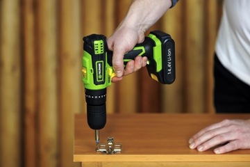 Дрель/шуруповерт FDV10352-55 Аксессуары 2000 мАч