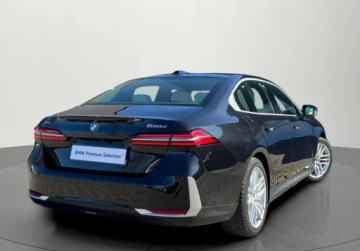 BMW Seria 5 G90-91 2023 BMW Seria 5 520d xDrive 197KM Harman Kardon Kamery 360 Fotele komf Klimaty, zdjęcie 4
