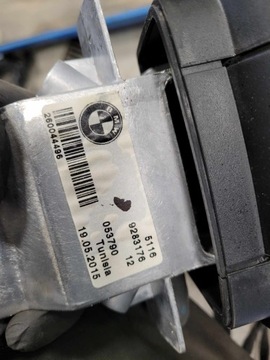 LOKETNÍ OPĚRKA KŮŽE BMW I3