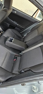 MITSUBISHI LANCER VIII SEDAČKY SEDADLA 07-15R HB