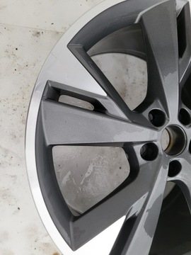 Audi 89A диск 9.0X20 ET42 89A601025L E-Tron