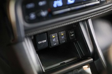 Toyota Auris II Touring Sports Facelifting 1.6 Valvematic 132KM 2017 Toyota Auris 1.6 Selection 1.6 Benzyna 132KM, zdjęcie 19