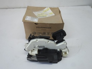 ZAMEK DRZWI PRZÓD LEWY SKODA OCTAVIA III 5E1837015A