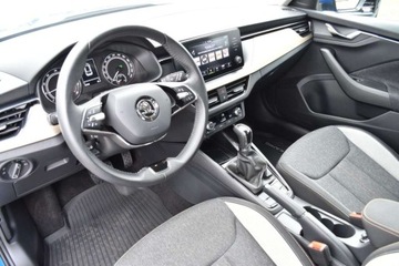 Skoda Kamiq Crossover 1.0 TSI 110KM 2024 Skoda Kamiq SalonPL 110 KM Style DSG Pakiet Comfort LED Race Blue 17 Deal, zdjęcie 8