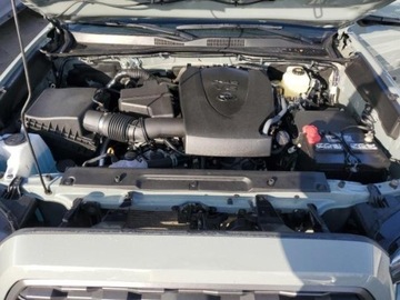 Toyota Tacoma II 2023 Toyota Tacoma 2023r., Double Cab, od ubezpieczalni 3.5 Benzyna 278KM, zdjęcie 10