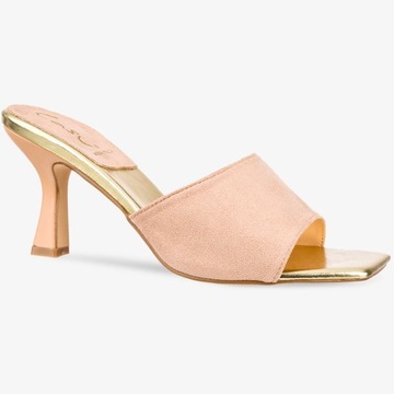 ТУФЛИ НА КАБЛУКЕ, МОДНОЙ ФОРМЫ, ЭЛЕГАНТНЫЕ, размер 40.