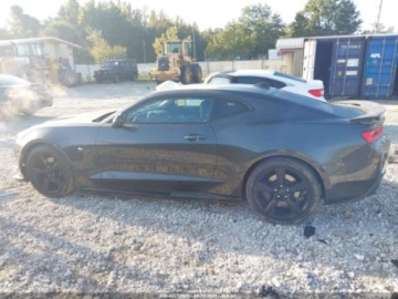 Chevrolet Camaro VI Coupe 6.2 455KM 2018 Chevrolet Camaro 1SS 2018 6.2L 6.2 Benzyna 455KM, zdjęcie 2