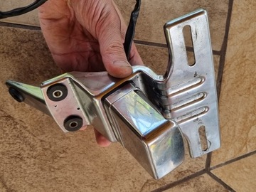 Крепление заднего фонаря Suzuki Intrumer VS800