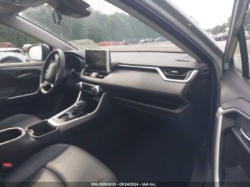 Toyota 2023 Toyota RAV4 xle premium, 2023r., 2.5L, zdjęcie 8