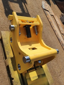 БЫСТРОСОЕДИНИТЕЛЬ VERACHTERT CW 30 JCB VOLVO KOMATSU