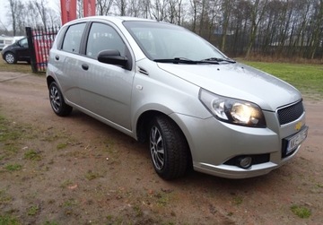 Chevrolet Aveo T250 Hatchback 5d 1.2 DOHC 84KM 2011 Chevrolet Aveo 1.2 Benzyna 84KM, zdjęcie 1