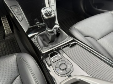 Hyundai i40 Kombi Facelifting 1.7 CRDi 141KM 2016 Hyundai i40 1.7 CRDi 141KM 2016r Tempomat skóry, zdjęcie 28