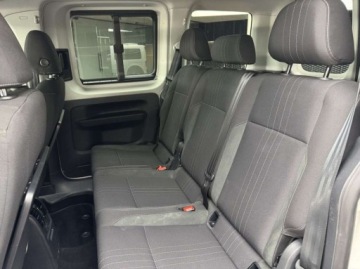 Volkswagen Caddy IV Kombi Maxi 2.0 TDI SCR BlueMotion Technology 122KM 2019 Volkswagen Caddy 4Motion Alltrack Tempomat Automatyczna klimatyzacja FV, zdjęcie 13