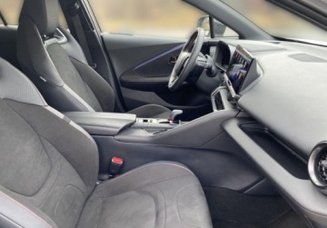 Toyota C-HR II SUV Plug-In 2.0 Hybrid Dynamic Force Plug-in  223KM 2025 Toyota C-HR 2.0 PHEV GR Sport Dynamic Force VAT 23 1 wlasciciel Bezwypad, zdjęcie 11