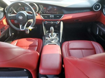 Alfa Romeo Giulia II Sedan Facelifting 2.0 Turbo 280KM 2021 Alfa Romeo Giulia Sport 2021 2.0l 2.0 Benzyna 280KM, zdjęcie 8