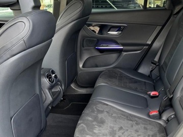 Mercedes GLC C254/X254 Coupe 2.0 220d 197KM 2026 MERCEDES-BENZ GLC 220 d 4-Matic AMG Line 2.0 (197KM) 2026, zdjęcie 13