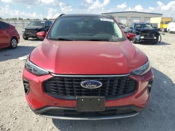 Ford Escape III 2024 Ford Escape 2.0 242 KM, 4x4, wersja PLATINUM, panorama, ACC, drobna szkoda, zdjęcie 6