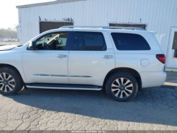 Toyota Sequoia II 2021 Toyota Sequoia Limited 2021 5.7 Benzyna 381KM, zdjęcie 2