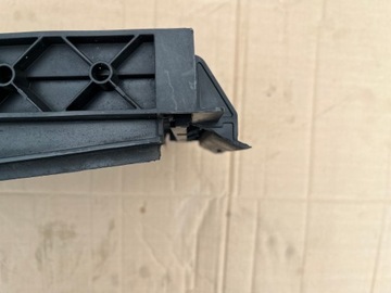 Жалюзи воздухозаборника Renault Trafic III 620C4334R Vivaro B